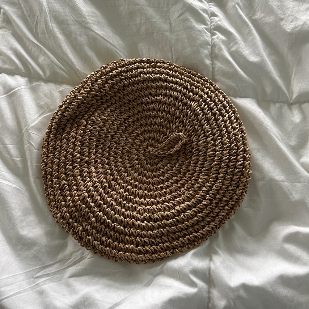 Straw Beret - Ratan Beret